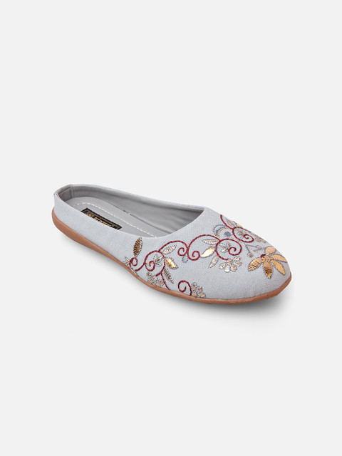 

Kiana Women Grey Ethnic Ballerinas with Embroidered Flats