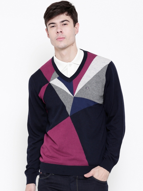 

Arrow Sport Men Navy & Magenta Colourblocked Sweater, Navy blue