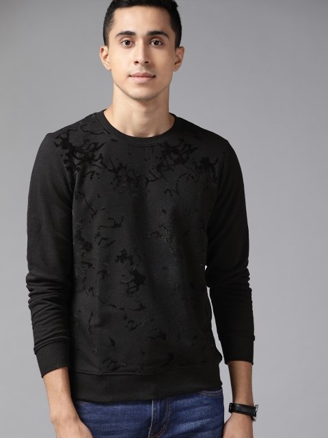 

Blackberrys Men Black Printed Sweatshirt