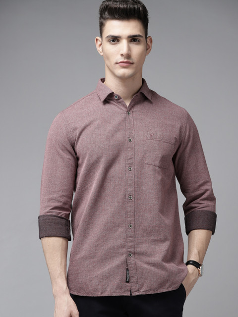 

Blackberrys Men Mauve Self Design Cotton Slim Fit Opaque Casual Shirt