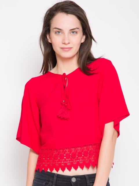 

Tokyo Talkies Women Red Solid Crop Top