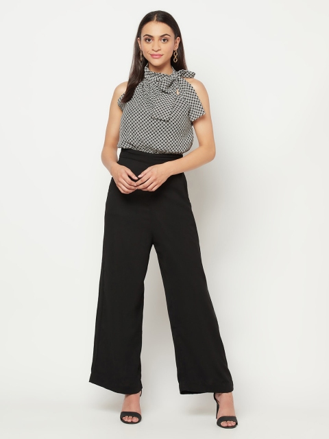 

SQew WOman Black & Off White Printed Basic Jumpsuit