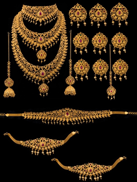 

Alankruthi Gold-Plated Pink & Green Stone-Studded Temple Bridal Jewellery Set