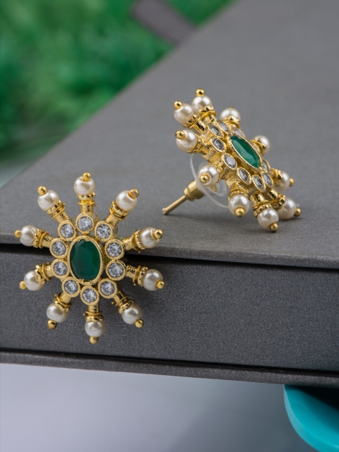 

Alankruthi Gold-Toned Contemporary Studs Earrings