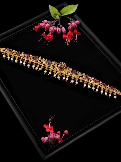 

Alankruthi Woman Gold-Plated Pink & Green Stone-Studded & Beaded Handcrafted Kamarbandh