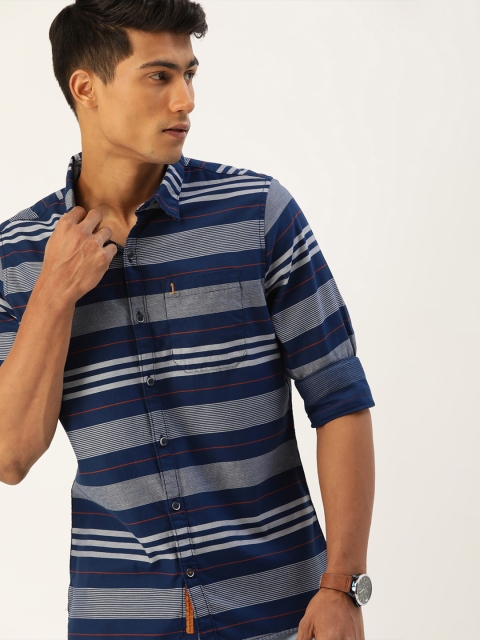 

SINGLE Men Navy Blue & White Slim Fit Striped Pure Cotton Casual Shirt