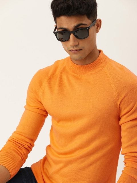 

SINGLE Men Mustard Yellow Slim Fit Pullover