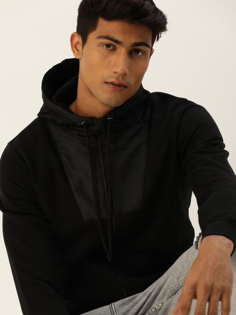 

SINGLE Men Black Slim Fit Hooded Sweatshirt