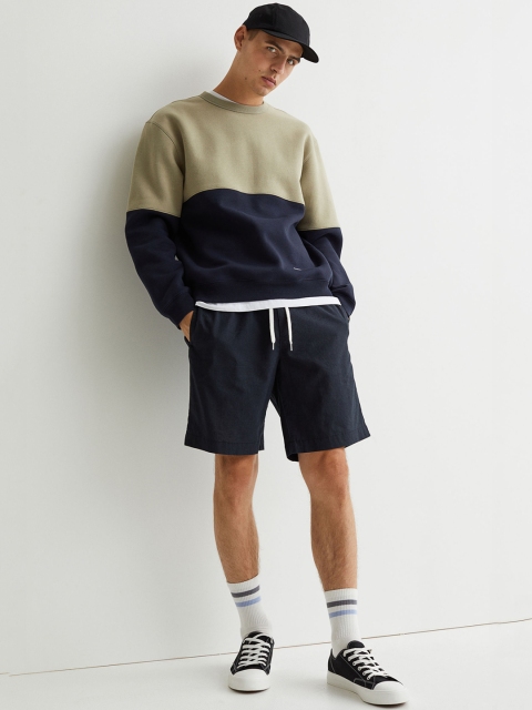 

H&M Men Blue Linen-blend shorts