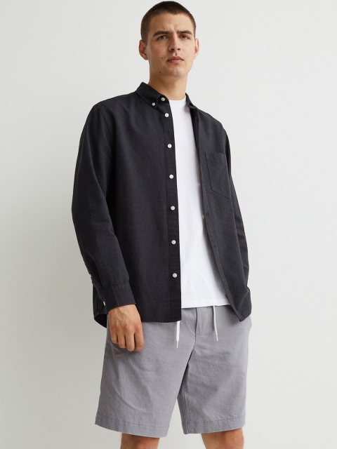 

H&M Men Grey Linen-Blend Shorts