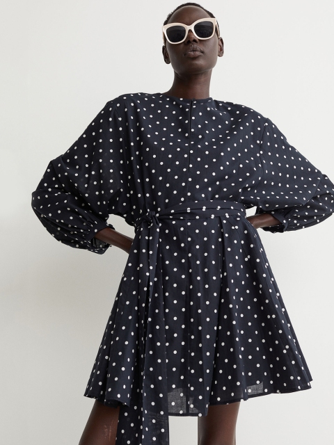 

H&M Women Black & White Printed Round Neck Tie-Belt Dress