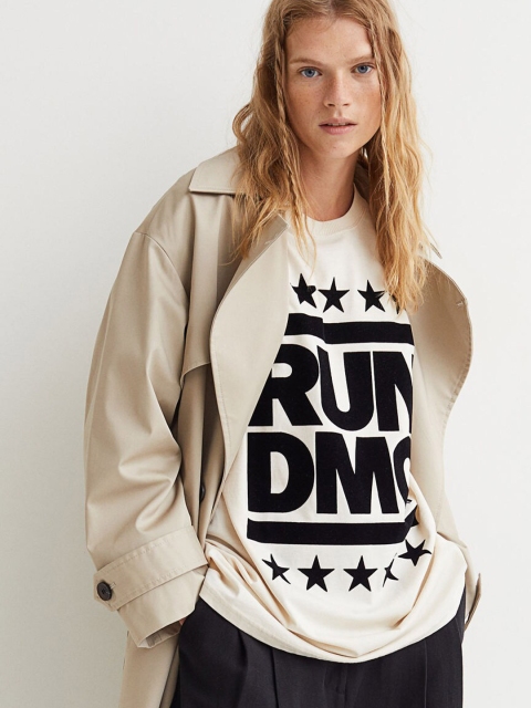 

HM Woman Beige Oversized Motif-Detail Pure Cotton T-shirt
