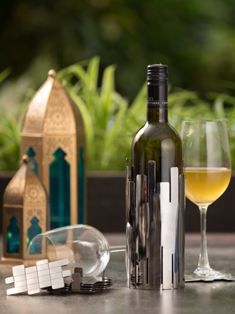 

ARTTDINOX Steel-Toned Stainless Steel Bottle Holder