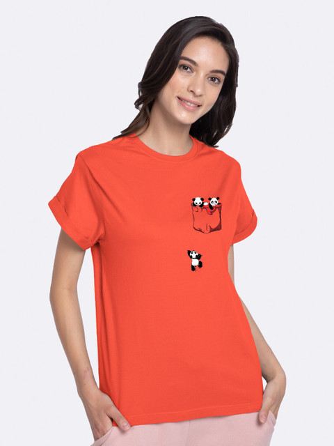 

Bewakoof Women Red & Black Loose T-shirt