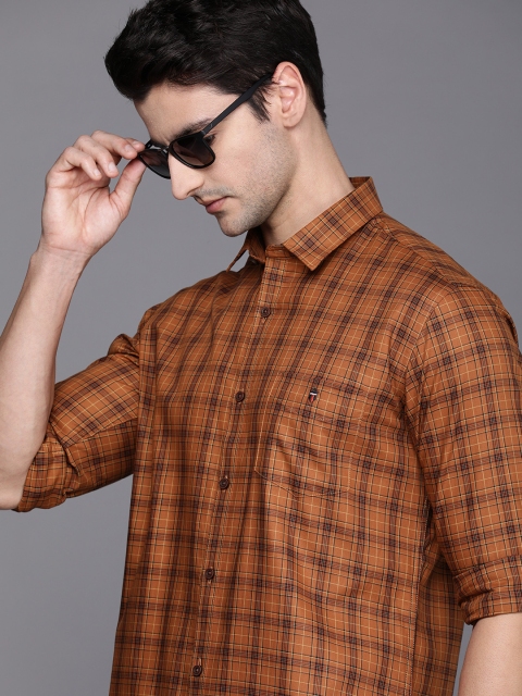 

Louis Philippe Sport Men Rust Slim Fit Checked Casual Shirt