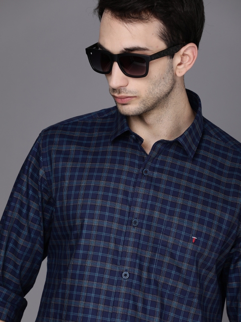 

Louis Philippe Sport Men Navy Blue & Grey Checked Pure Cotton Slim Fit Casual Shirt