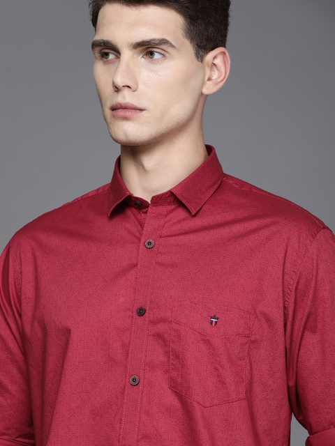 

Louis Philippe Sport Men Maroon Printed Slim Fit Casual Shirt