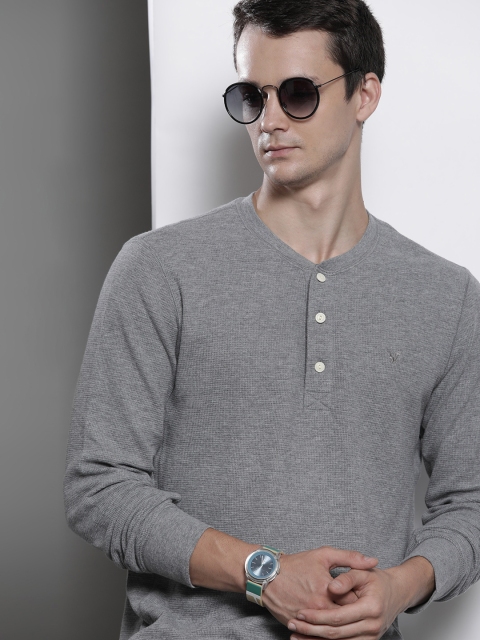 

AMERICAN EAGLE OUTFITTERS Men Grey Self Design Standard Fit Henley Neck T-shirt