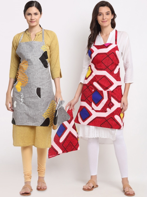 

NEUDIS Pack Of 2 Printed 210TC Aprons With Front Centre Pocket & Napkin, Red