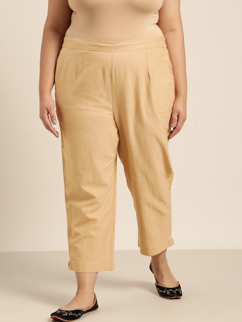 

Juniper Plus Women Beige Solid Urban Slim Fit Trousers