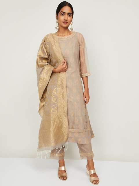 

Melange by Lifestyle Women Grey Layered Kurti with Trousers & With Dupatta