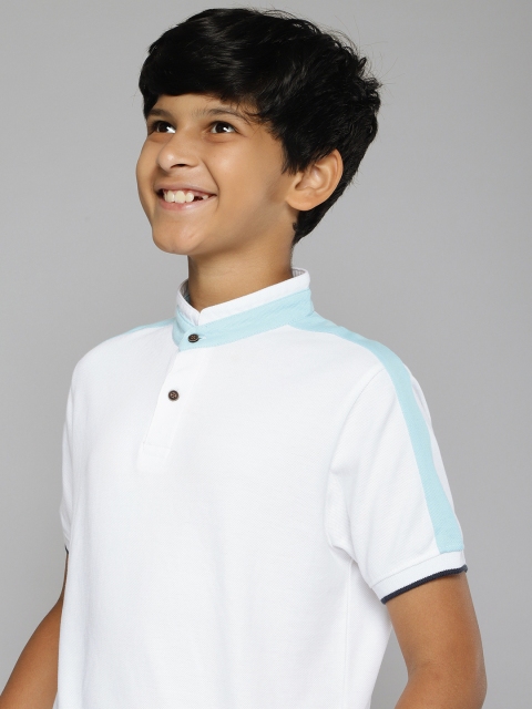 

MH Juniors Boys White Solid Pure Cotton Mandarin Collar Pure Cotton T-shirt