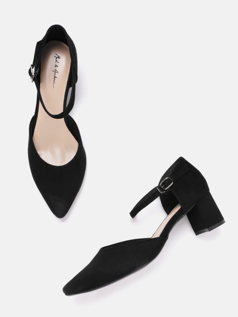 

Mast & Harbour Women Black Solid Pumps