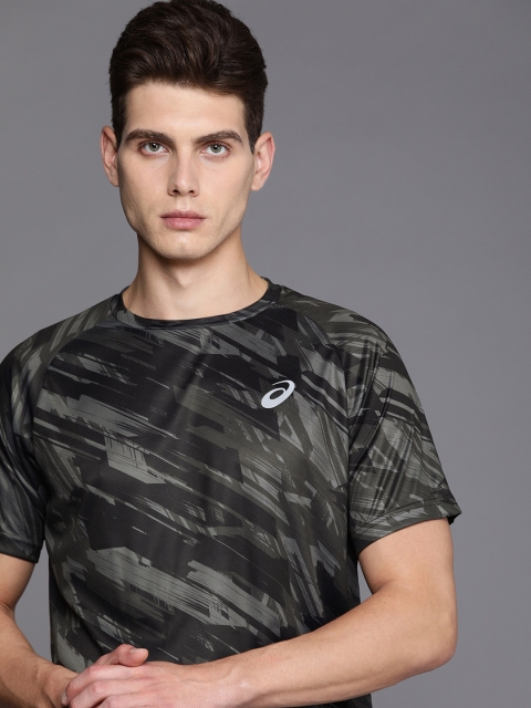 

ASICS Men Black & Grey Printed Layered Sleeves T-shirt