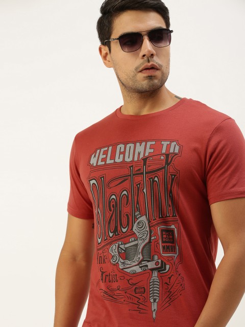 

Peter England Men Maroon Printed Pure Cotton Slim Fit Pure Cotton T-shirt