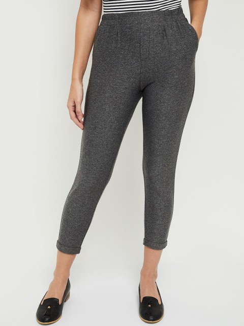 

max Women Grey Solid Cropped Trousers