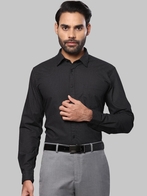 

Next Look Men Black Opaque Casual Shirt