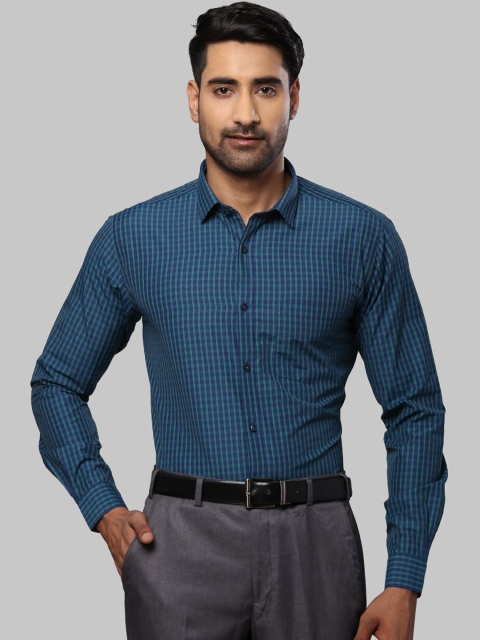 

Next Look Men Blue Slim Fit Opaque Checked Formal Shirt