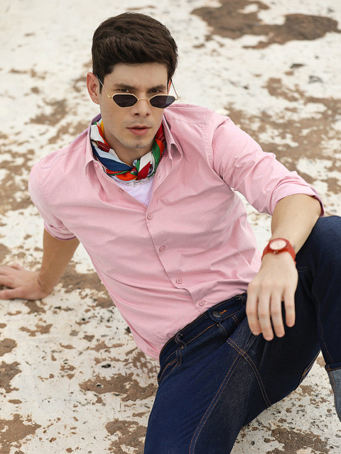 

United Colors of Benetton Men Pink Solid Cotton Casual Shirt