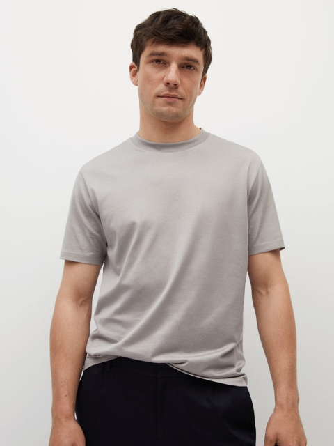 

MANGO MAN Grey Solid Pure Cotton T-shirt