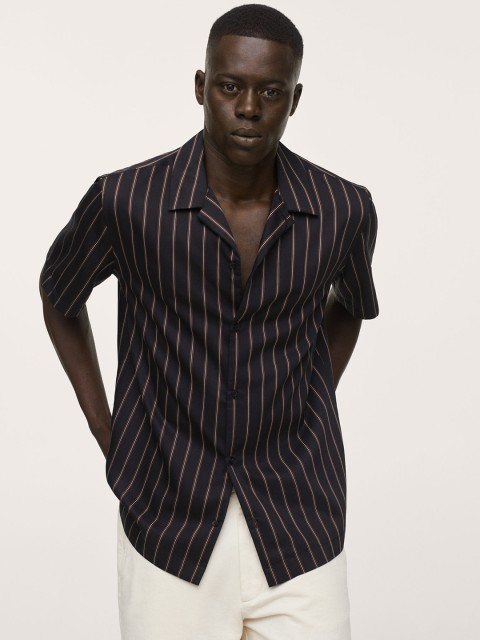 

MANGO MAN Black Striped Casual Shirt