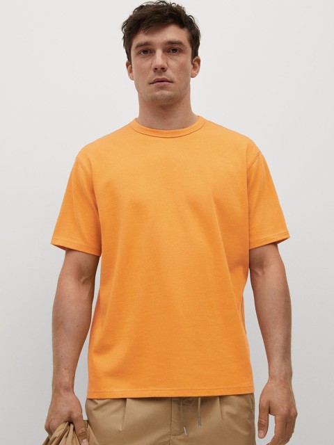 

MANGO MAN Mustard Yellow Solid Pure Cotton T-shirt