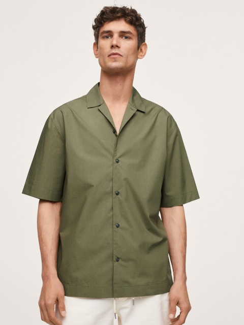 

MANGO MAN Olive Green Pure Cotton Solid Casual Shirt