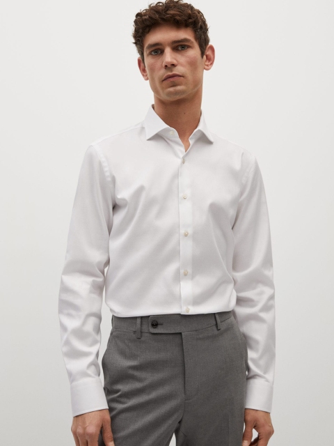 

MANGO MAN White Pure Cotton Slim Fit Solid Semiformal Shirt