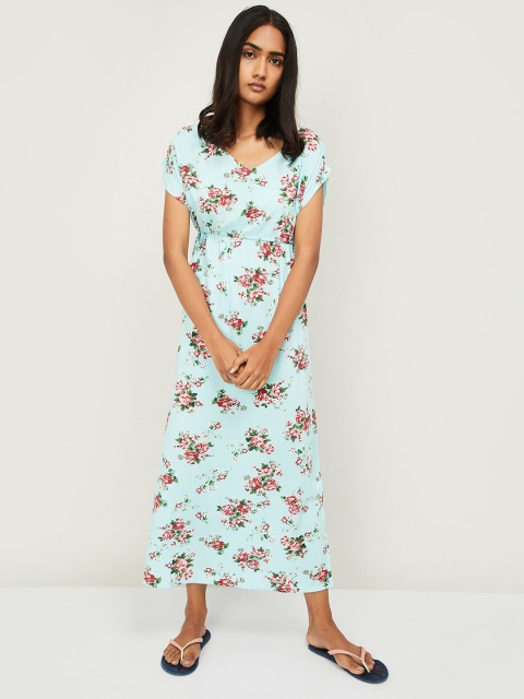 

Ginger by Lifestyle Women Blue Printed Maxi Nightdress