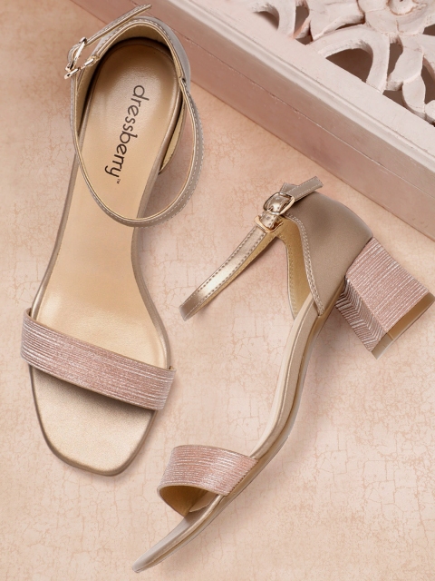 

DressBerry Women Rose Gold & Silver-Toned Self Striped Mid-Top Block Heels