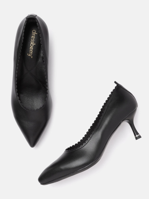 

DressBerry Women Black Kitten Pumps