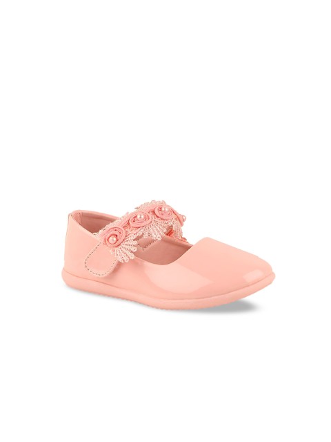 

Shoetopia Girls Pink Embellished Ballerinas Flats