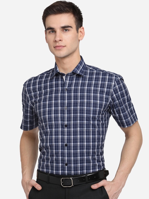 

Greenfibre Men Blue Opaque Checked Casual Shirt