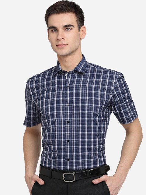 

Greenfibre Men Blue Opaque Checked Casual Shirt