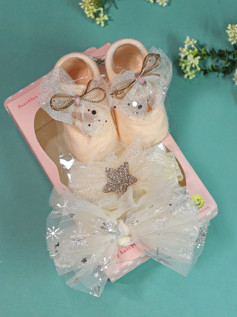 

FEETWELL SHOES Girls Beige Embellished Booties