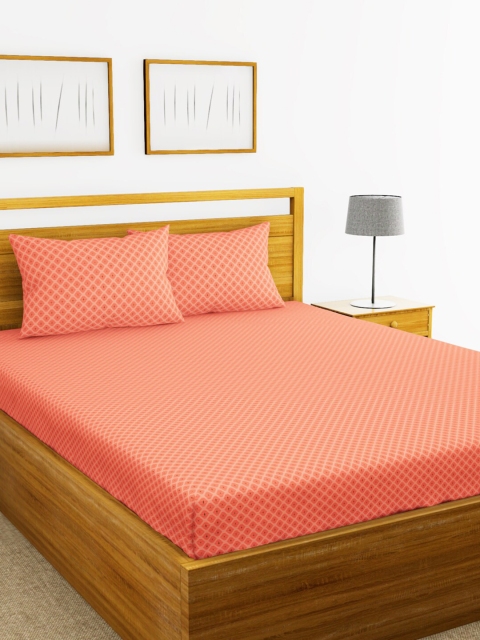 

BIANCA Peach-Coloured Geometric 144 TC Pure Cotton King Bedsheet with 2 Pillow Covers