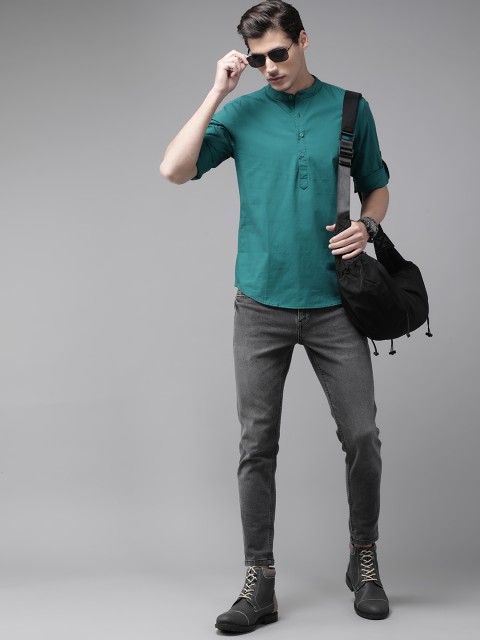 

Roadster Men Green Solid Pure Cotton Casual Shirt