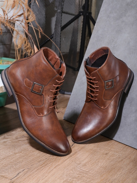 

LONDON STEPS Men Brown Perforations Flat Boots