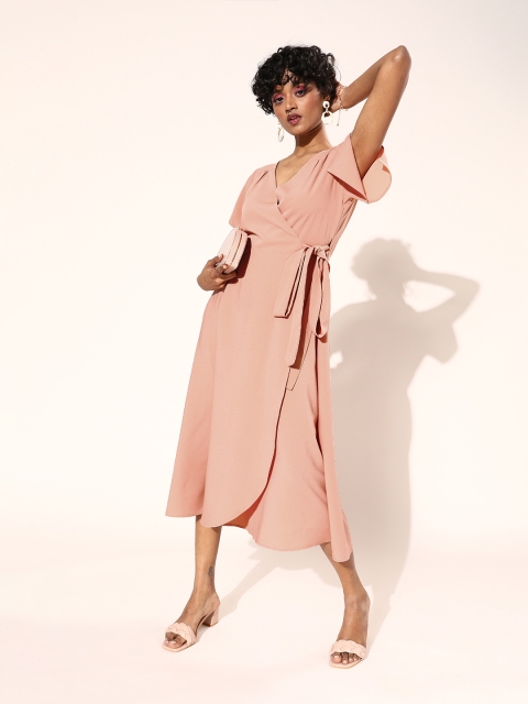 

Berrylush Women Peach Solid Dress