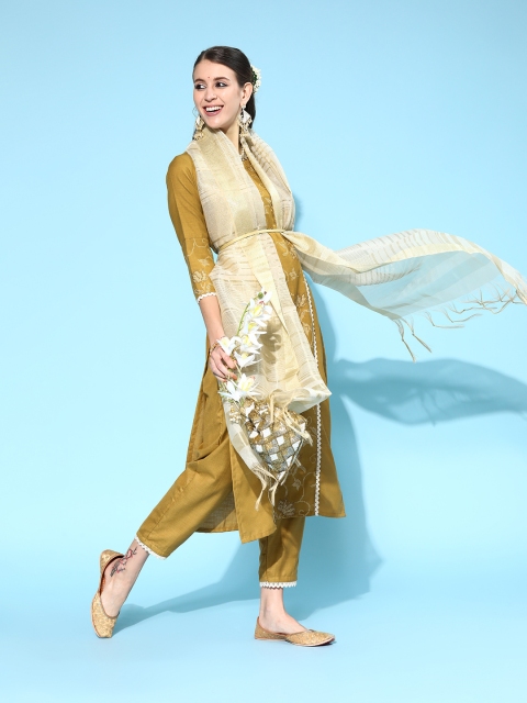 

Indo Era Women Mustard Yellow Floral Printed Regular Kurta with Trousers & With Dupatta